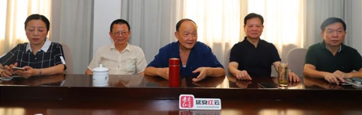 八一志愿者林汉京参访南昌八一精神研究会