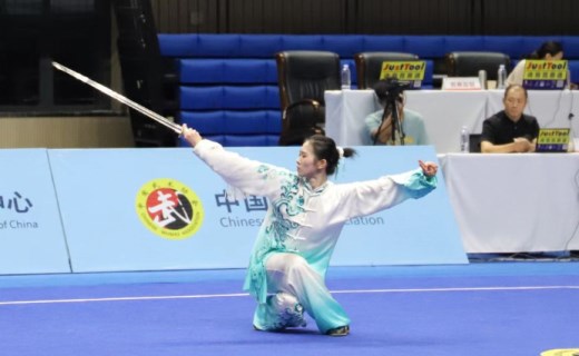 全国武术套路锦标赛：福建选手童心获得女子太极剑冠军