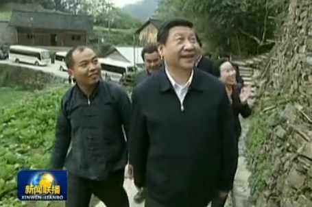 【治国理政新实践 “十八洞村”扶贫故事】找准“病根儿” 扶贫先扶“精气神”