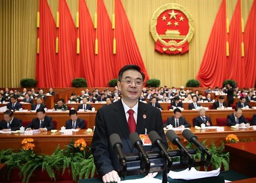 最高法报告提“周永康案”：对腐败保持高压态势