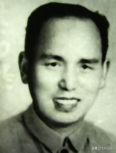 历时12年为父争取荣誉，当真不易