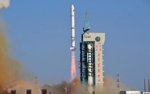 遥感三十二号02组卫星发射成功