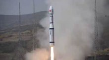 长征六号一箭九星 我国首次商业“拼车”发射成功