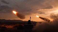 便携导弹震撼 空中“开花”！